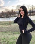 SUPER PAWG JANA CULOVIC stretching out leggins
