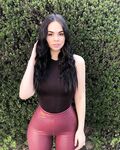 SUPER PAWG JANA CULOVIC stretching out leggins