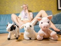 diewildeveganerin aka Die Militante Veganerin OnlyFans Fotos