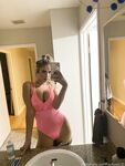 Yuliyats31 aka Yuli Anna OnlyFans Photos