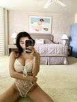 Sophie Mudd OnlyFans Photo Album