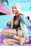 Bunnyhazed aka Eveelaurynn OnlyFans Photo Album