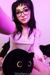 Naomih666 OF Photos