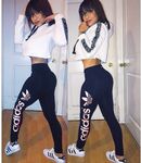 Elizabeth Anne Pelayo OnlyFans Album