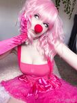 Emiigotchi Fansly