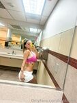 KaitKrems popped my titty out in the gym locker room oh shit