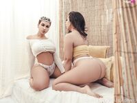 StephMurves Leaked of Slit And Boobs