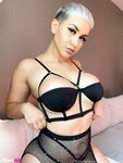 StephMurves Leaked of Slit And Boobs