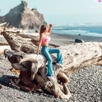 Sara Jean Underwood Leaked onlyfans Nudes