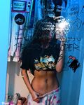 Aliciazore 18yo blonde australian thot with big tits