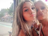 Aliciazore 18yo blonde australian thot with big tits